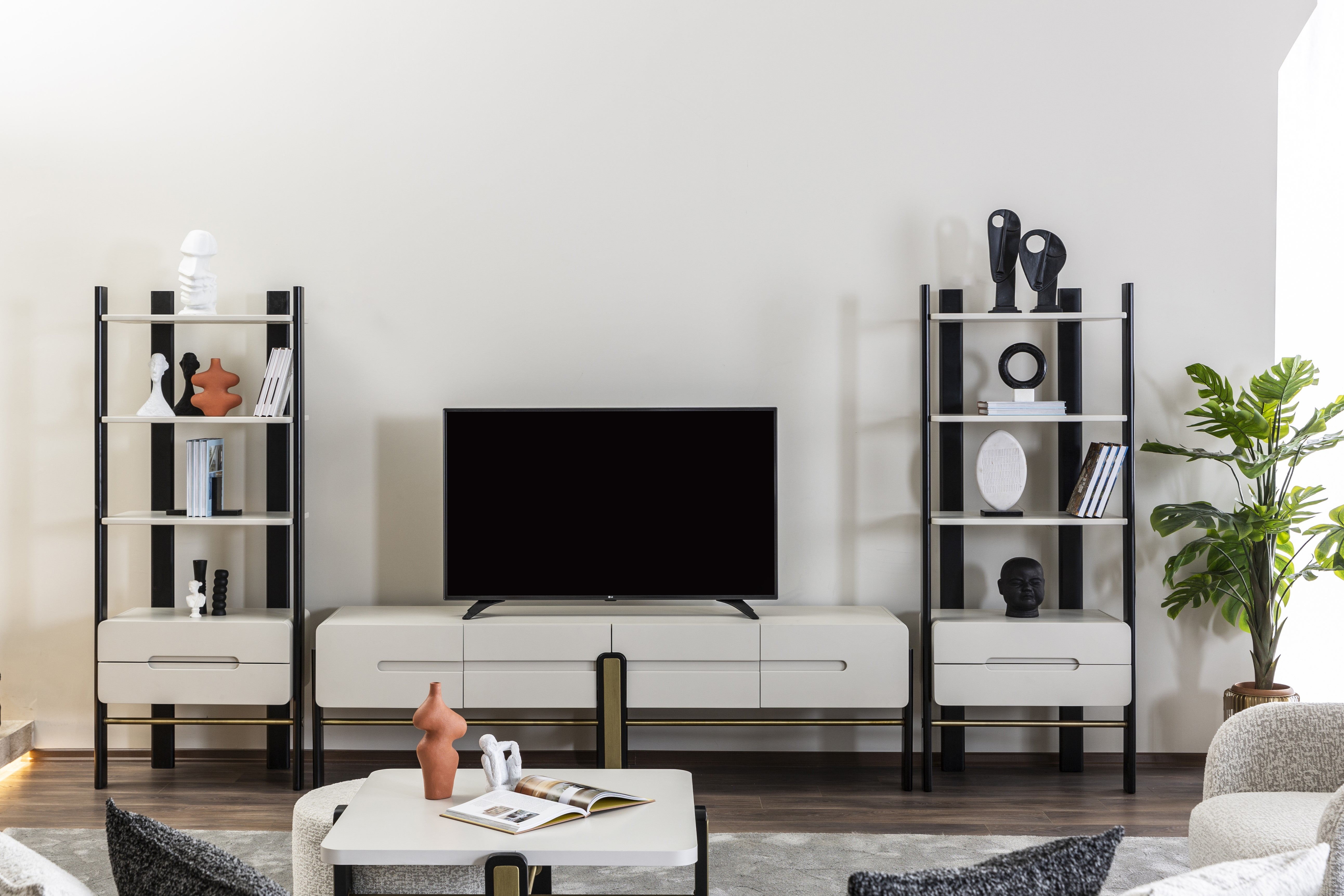 TV Unit - BERGAMA